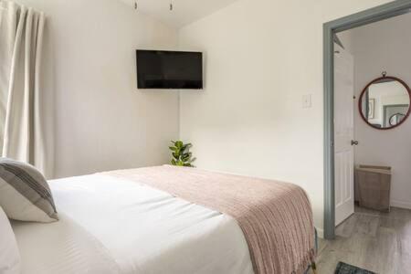 Amazing Ocean View - Luxury Manhattan Beach 1 Bedroom - Parking Εξωτερικό φωτογραφία
