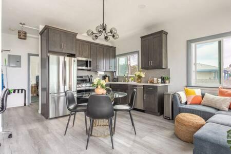 Amazing Ocean View - Luxury Manhattan Beach 1 Bedroom - Parking Εξωτερικό φωτογραφία